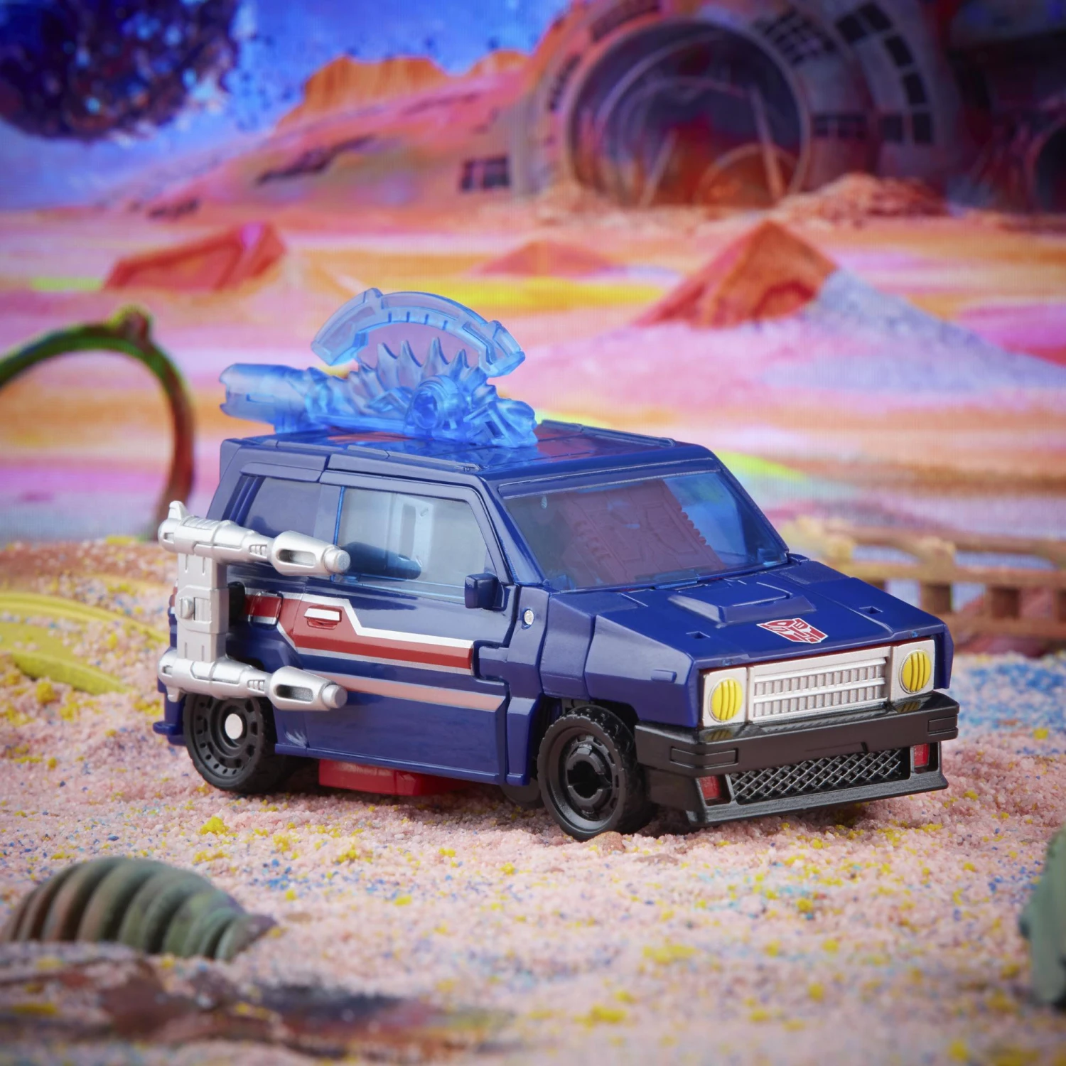 Hasbro Transformers Generations Deluxe Action Figure - Autobot Skids 8 Hasbro Transformers Generations Deluxe Action Figure - Autobot Skids - Image 8