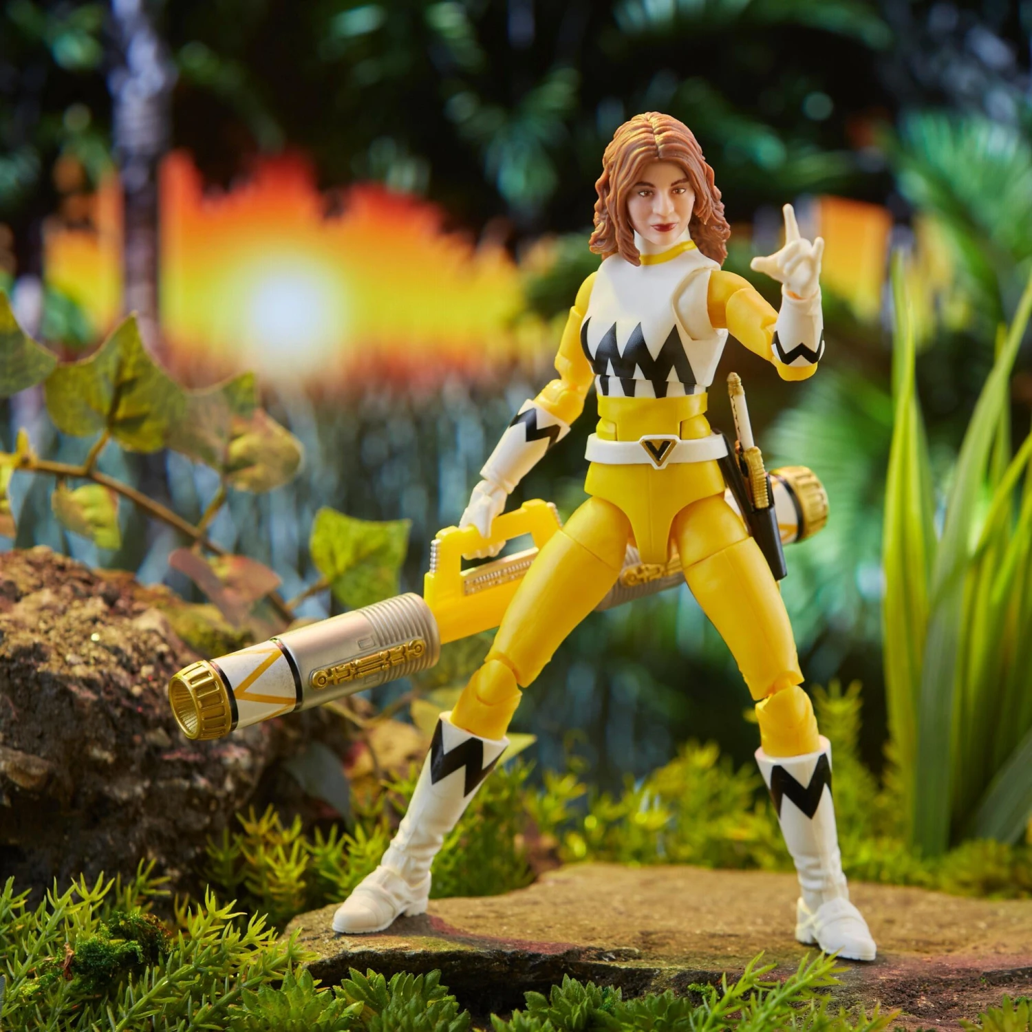Hasbro Power Rangers Lightning Collection Exclusive Action Figure - Lost Galaxy Yellow Ranger 5 Hasbro Power Rangers Lightning Collection Exclusive Action Figure - Lost Galaxy Yellow Ranger - Image 5